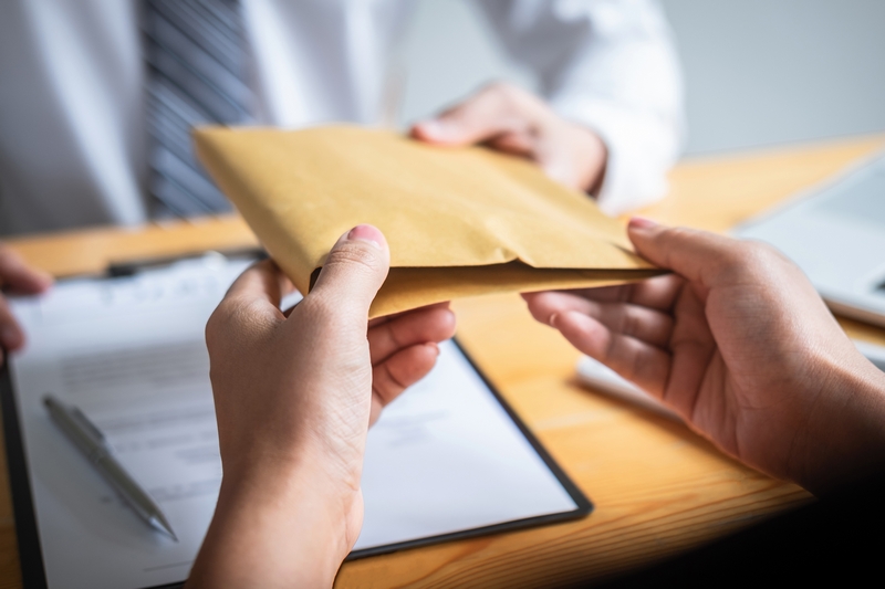 Les formules juridiques courantes dans les courriers officiels